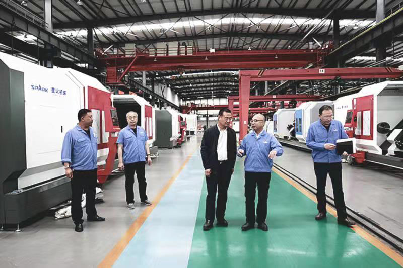 天水市外管局領導來星火機床公司調研